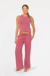 Skylar Keyhole Tank Top - Minnie's Treasure Boutique