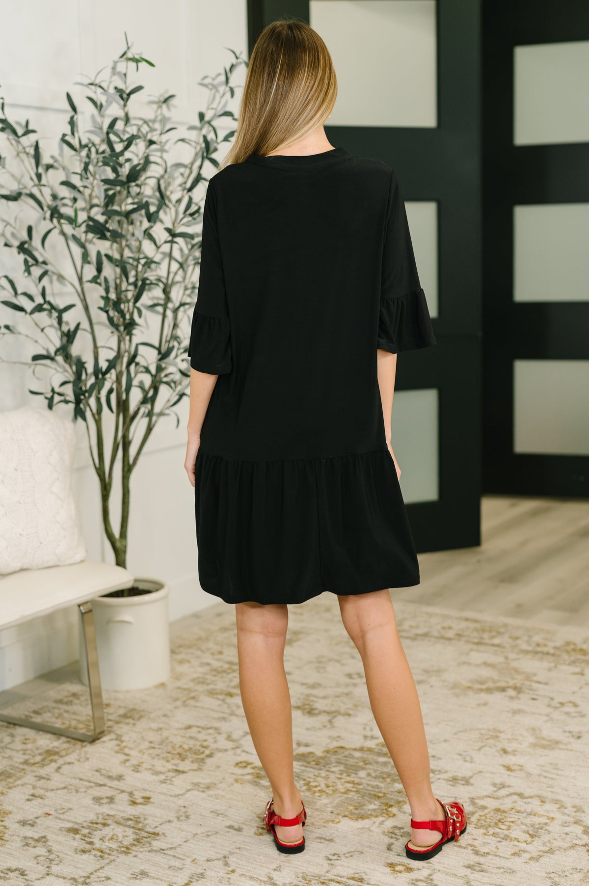 Lizzy Sunday Dress in Black