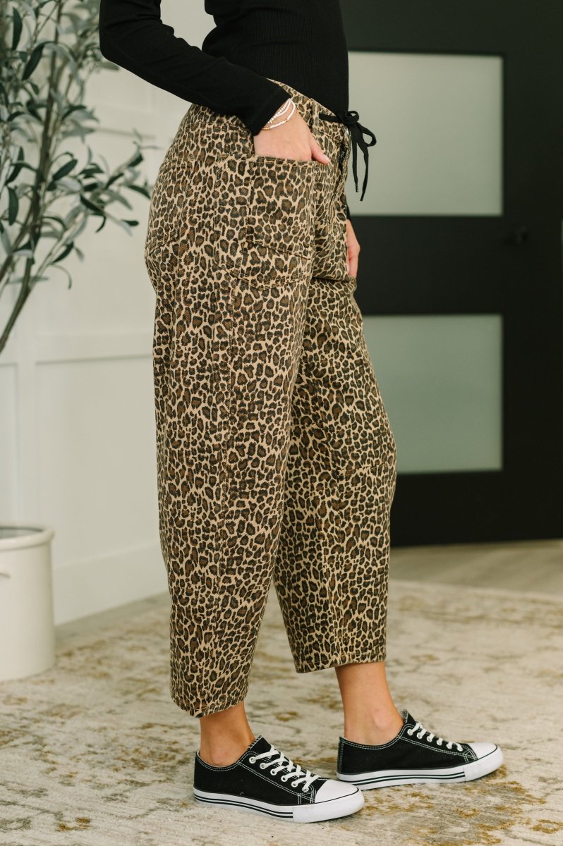 Barrell Ankle Crop Jean in Khaki