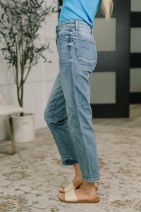 Carla High Waist Ankle Straight Jean