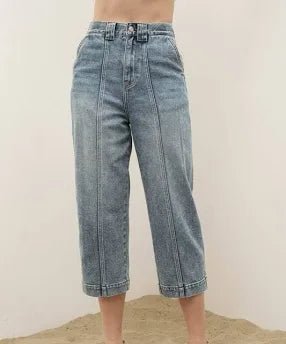 Center Seam Cropped Jeans