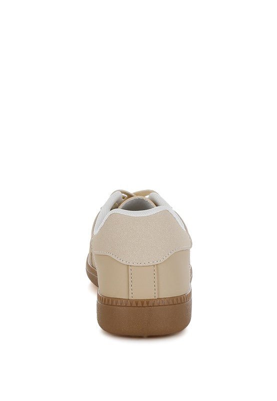 Crossover Classic Lace - Up Flatform Sneaker