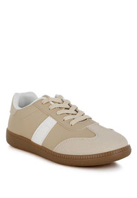 Crossover Classic Lace - Up Flatform Sneaker