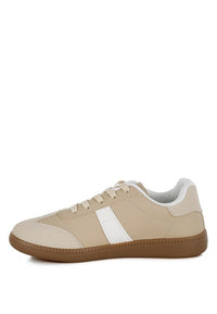 Crossover Classic Lace - Up Flatform Sneaker
