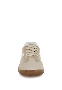 Crossover Classic Lace - Up Flatform Sneaker