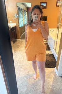 Golden Girl V - Neck Sleeveless Romper