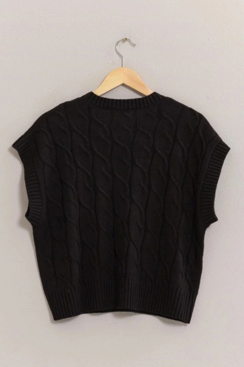 Jenny Oversized Cable Knit Sweater