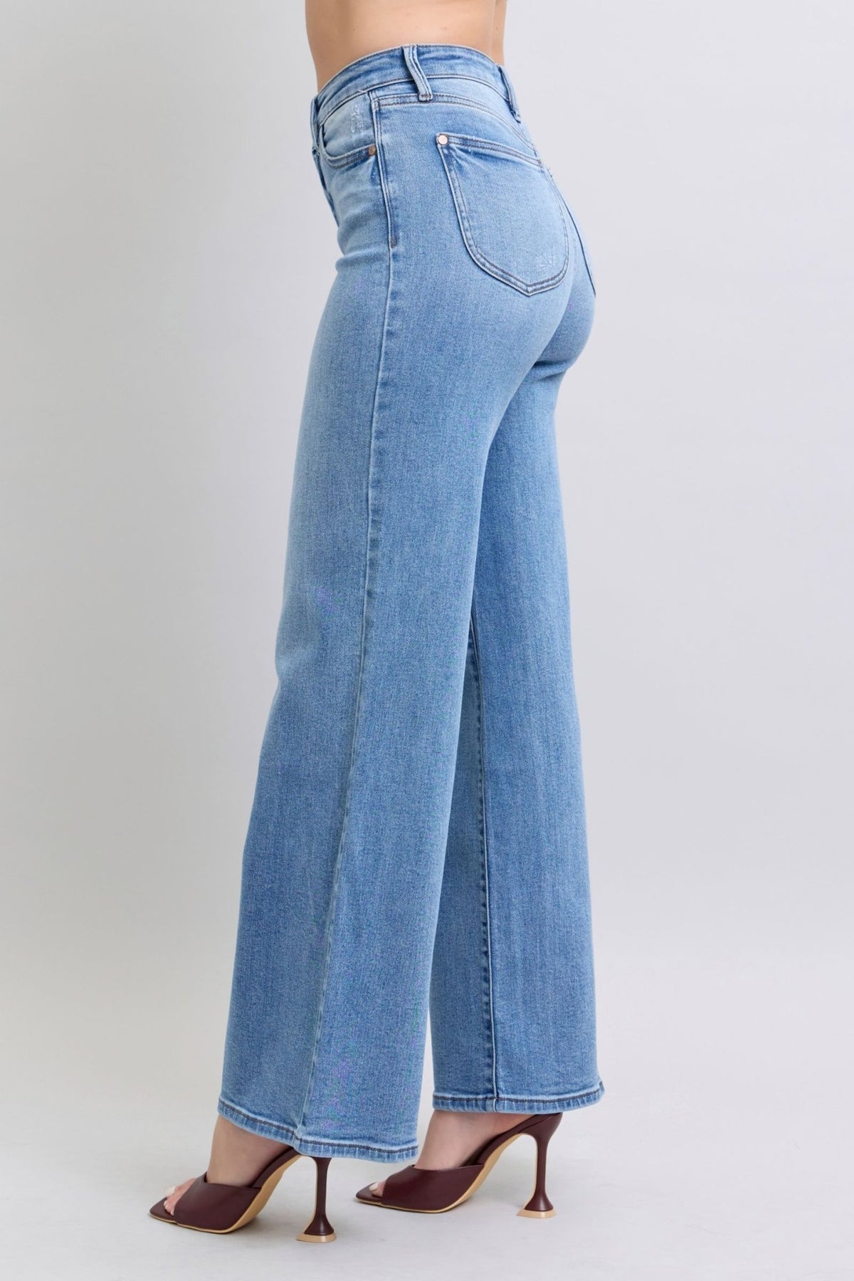 Judy Blue Wide Leg JeansMinnie's Treasure Boutique