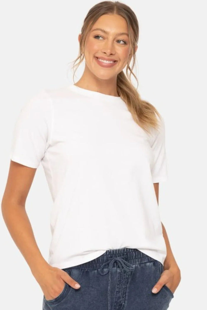 Kailey Round Neck Short Sleeve T-Shirt In White - Minnie's Treasure Boutique