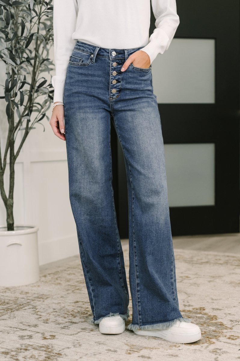 Karla High Waist Straight Button - Fly Jeans
