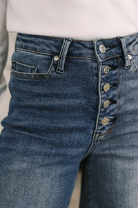 Karla High Waist Straight Button - Fly Jeans