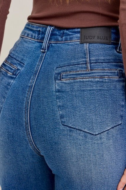 Karla High Waist Straight Button - Fly Jeans