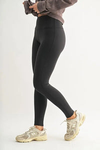 Keep It Moving Leggings In Black - Minnie's Treasure Boutique
