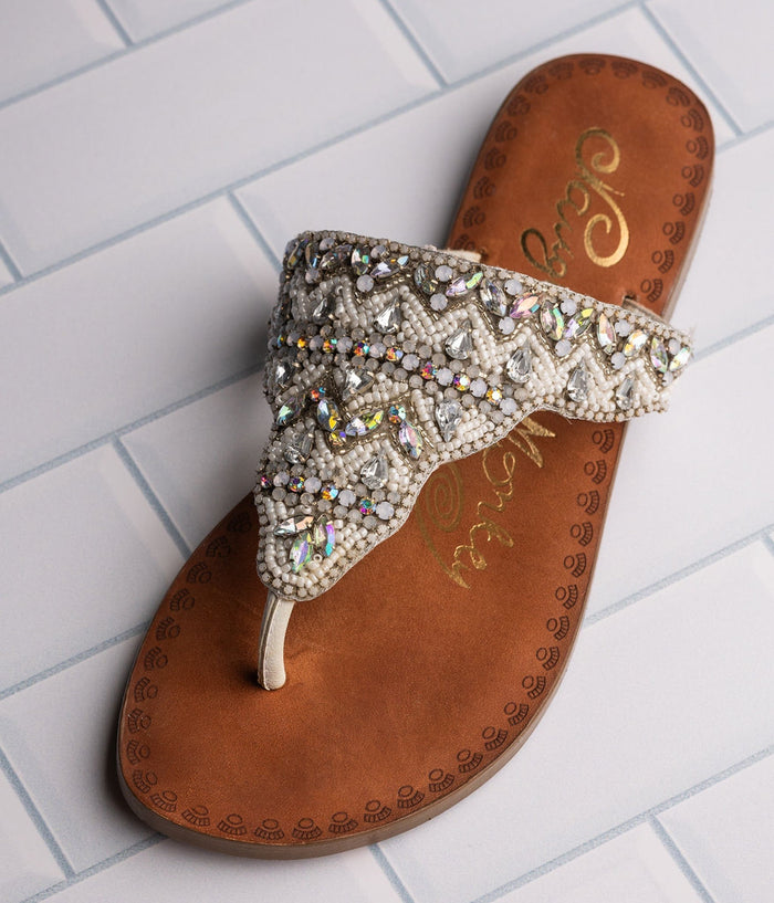 Loving U Sandals in White - Minnie's Treasure Boutique