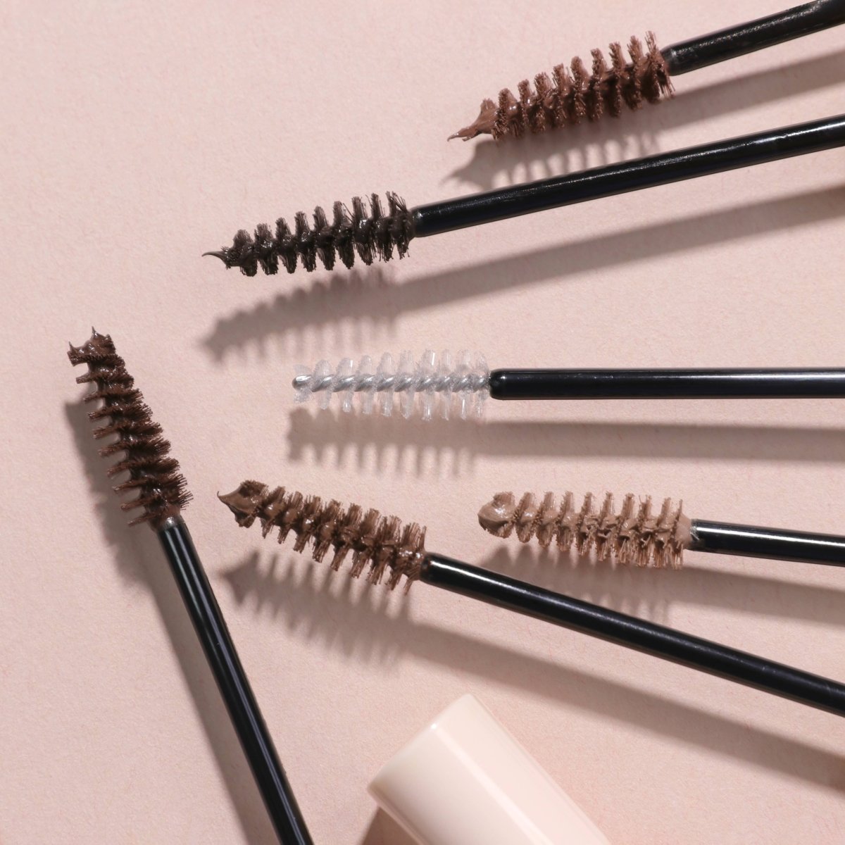 Moira Cosmetics BROW DEFYING MASCARA Medium Brown