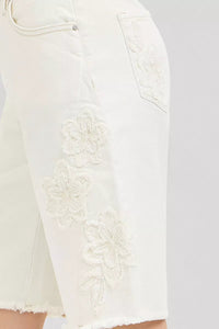 Relaxed Floral Embroidered Bermuda Shorts