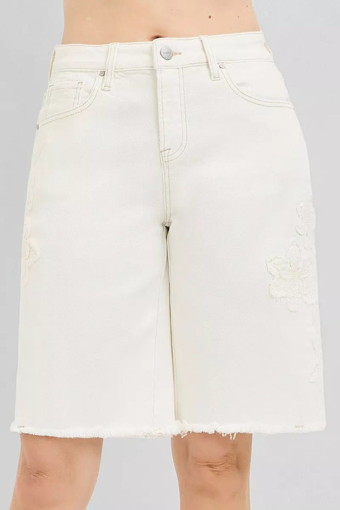 Relaxed Floral Embroidered Bermuda Shorts