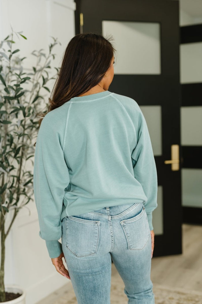 Relaxed Pullover in Ash Blue