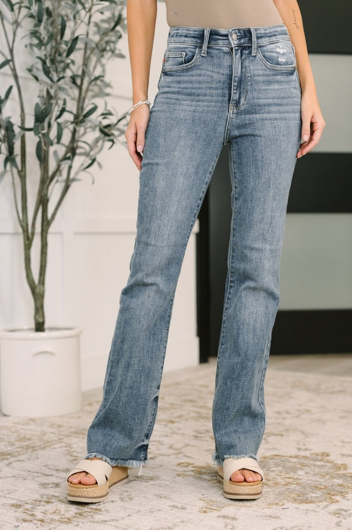 Robin High Waist Bootcut with Fray Hem