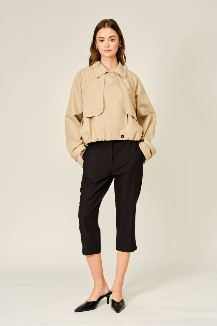 Sara Black Woven Capri Pants