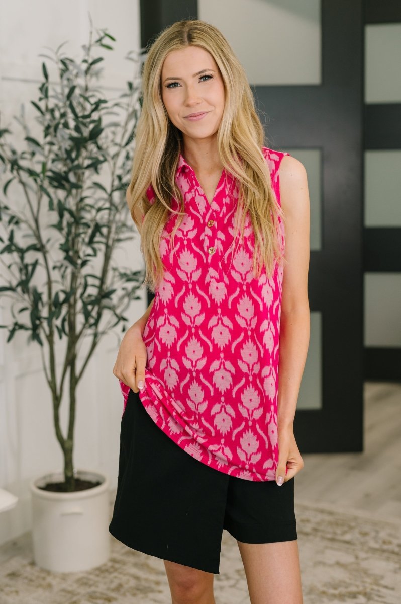 Sea Spray Collared Sleeveless Top in Floral