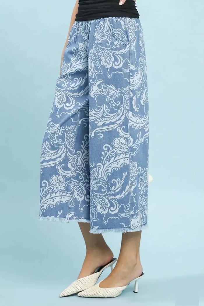 Stone Wash Wide Leg Crop Pants