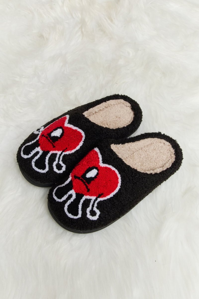 Melody Love Heart Print Plush Slippers-Minnie's Treasure Boutique
